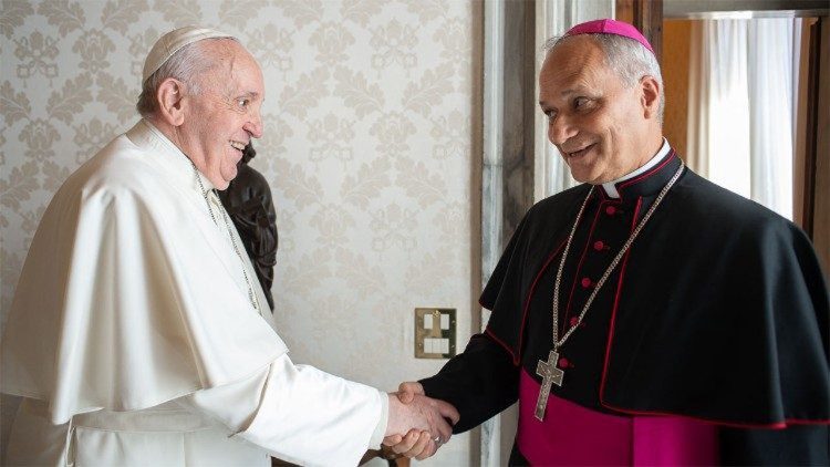 los_dos_papas.jpeg